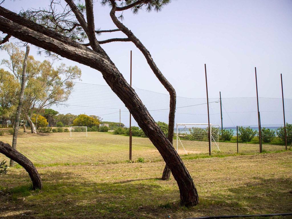 Camping Cala D'Ostia Пула Экстерьер фото