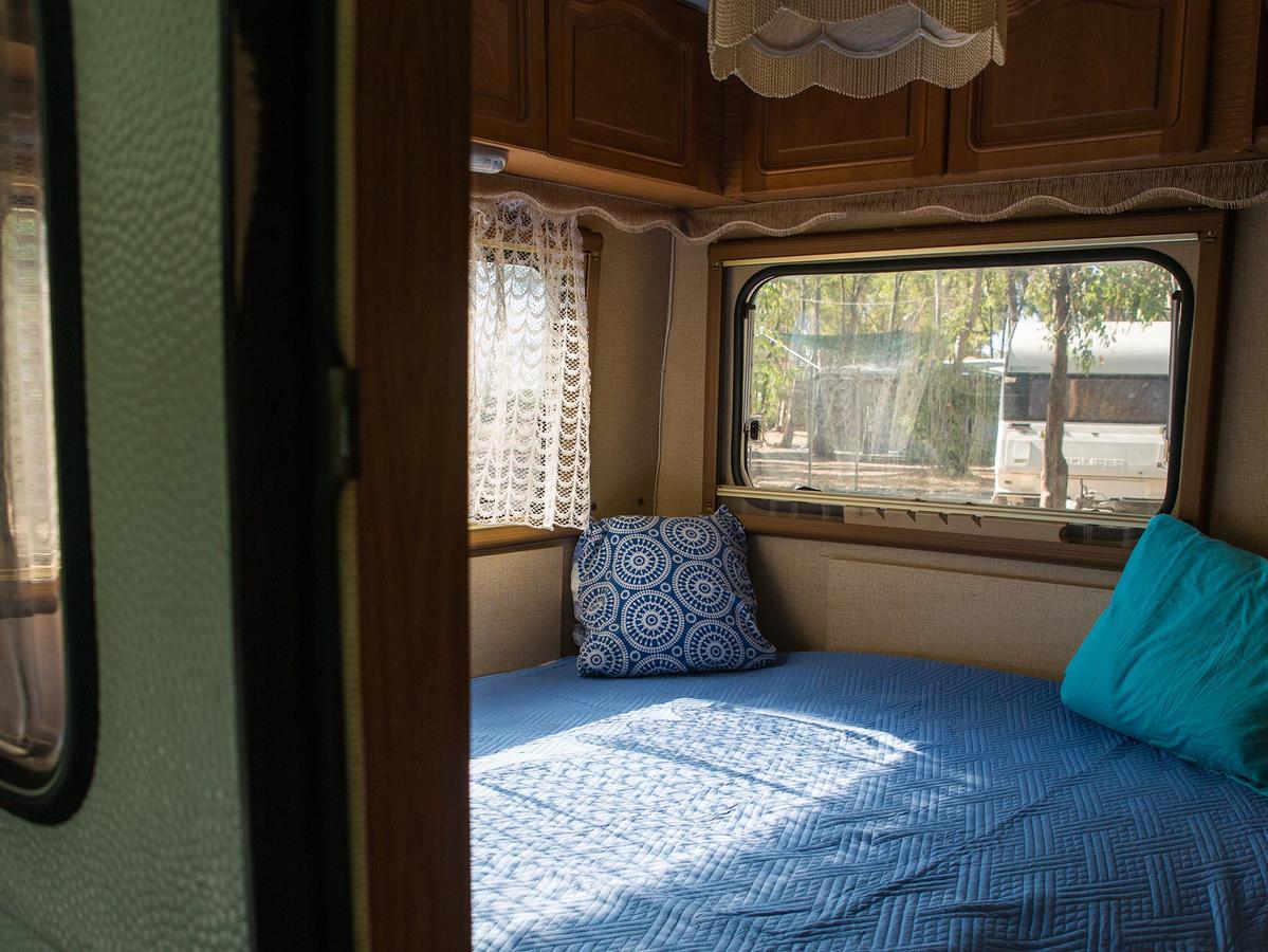Camping Cala D'Ostia Пула Экстерьер фото